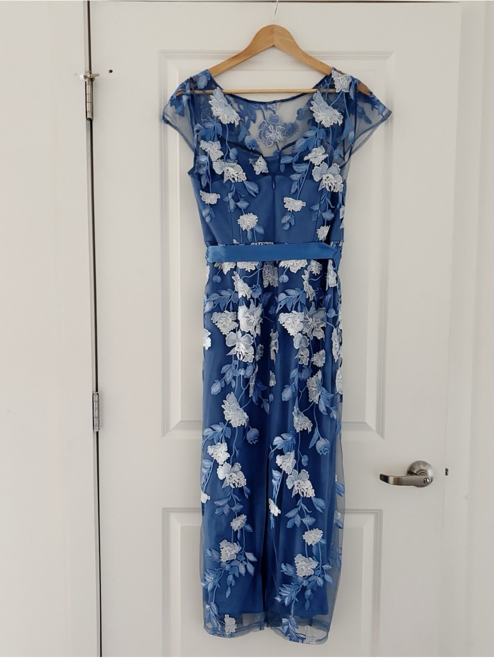 Adrianna Papell Floral Cascading Column Gown French Blue Multi 12 - Picture 4 of 12